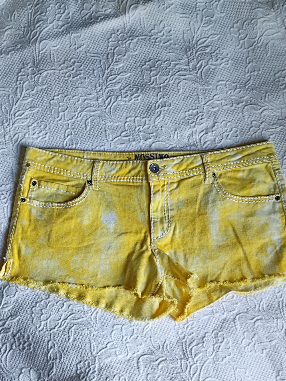 Mossimo Supply Co. Yellow Tie-Dye Denim Short Shorts Super Cute! Beach Surf Walk